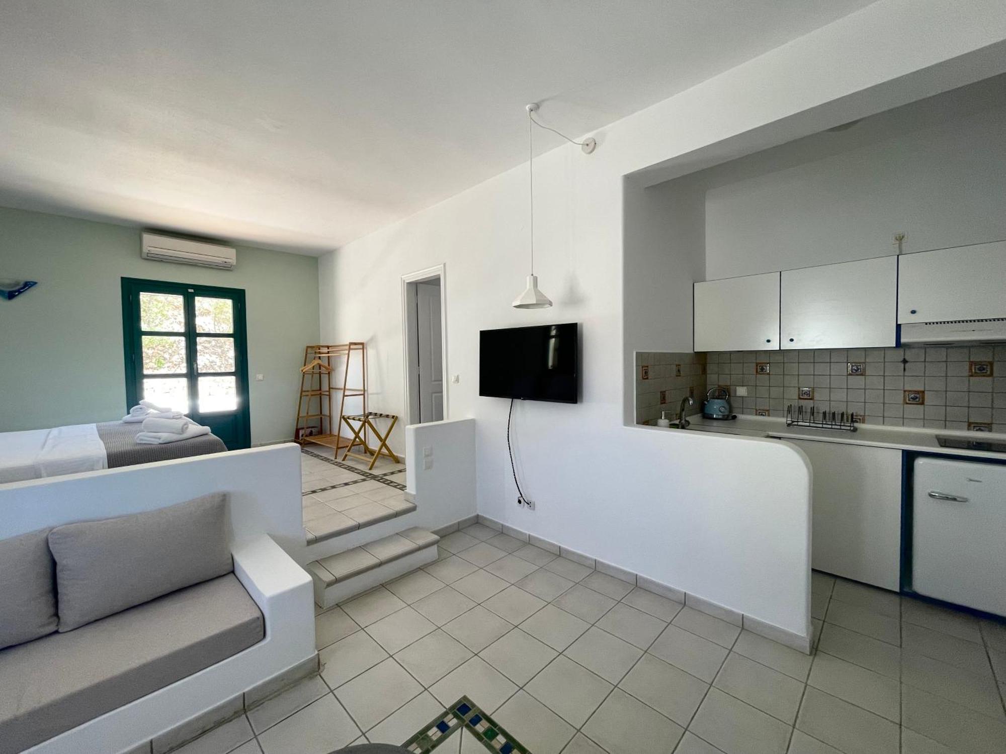 Lipsi Blue Hotel Екстериор снимка