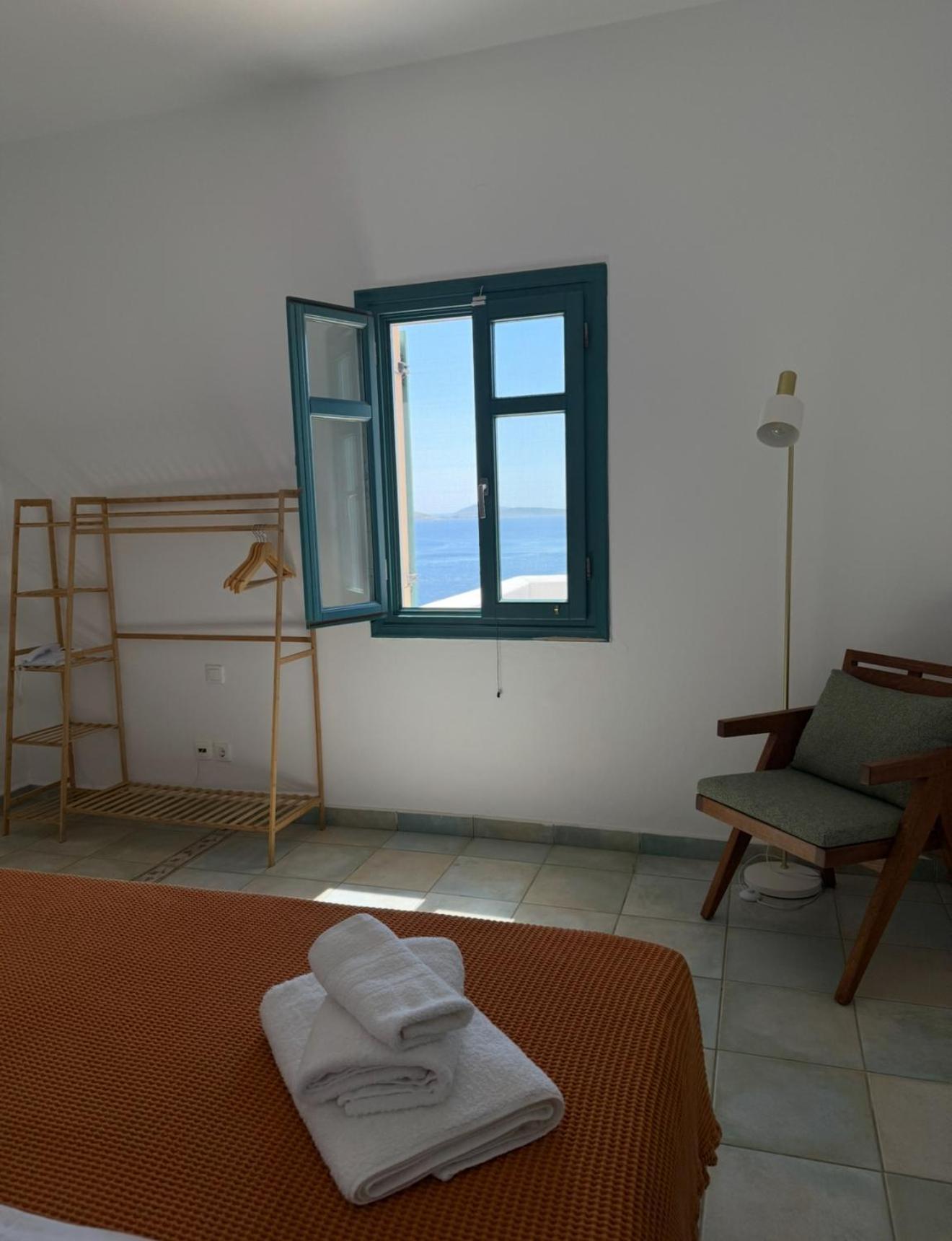 Lipsi Blue Hotel Екстериор снимка