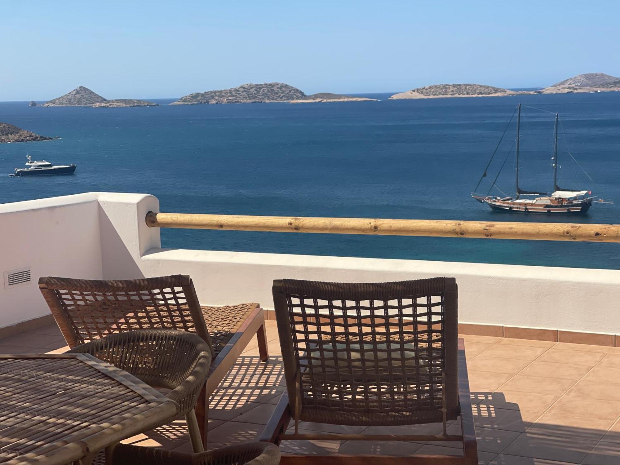 Lipsi Blue Hotel Екстериор снимка